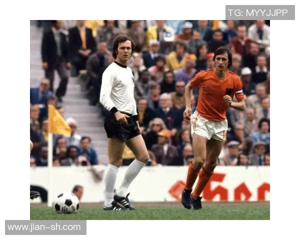 艾特足球道路上的球星们：从巅峰到低谷的传奇与奋斗故事